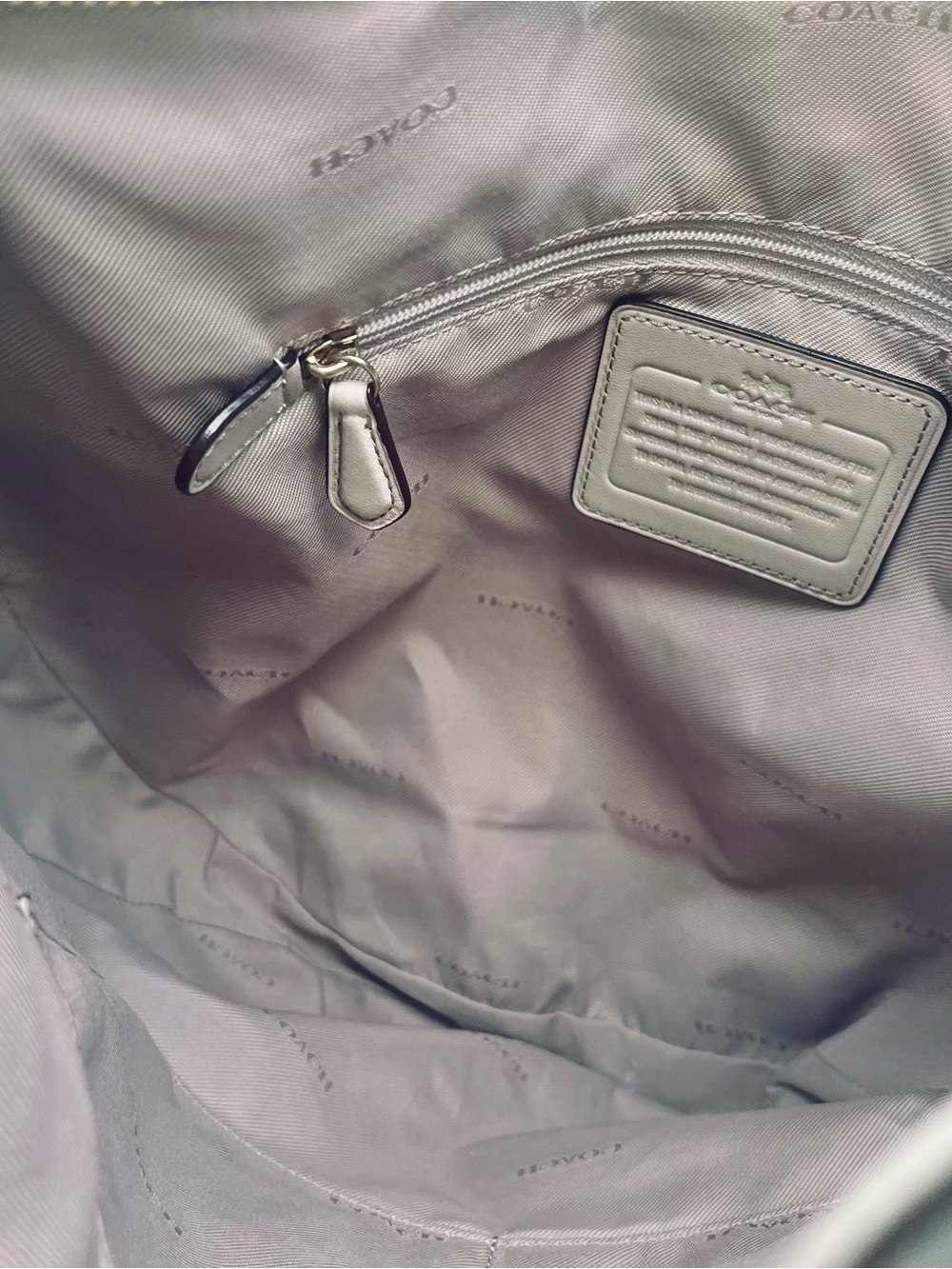 COACH LIGHT GRAY WHIPLASH CIRCLE LEATHER BAG 34656 - Picture 11 of 14